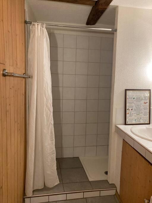 La Sorciere In A Typical Alsatian House Apartment Rouffach Exterior photo